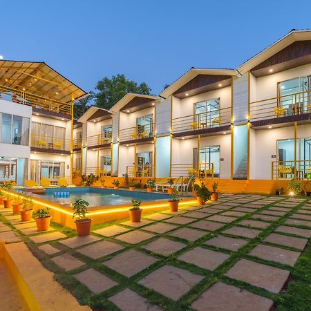 The Social Stays Goa, Morjim Formerly Artbuzz Екстериор снимка
