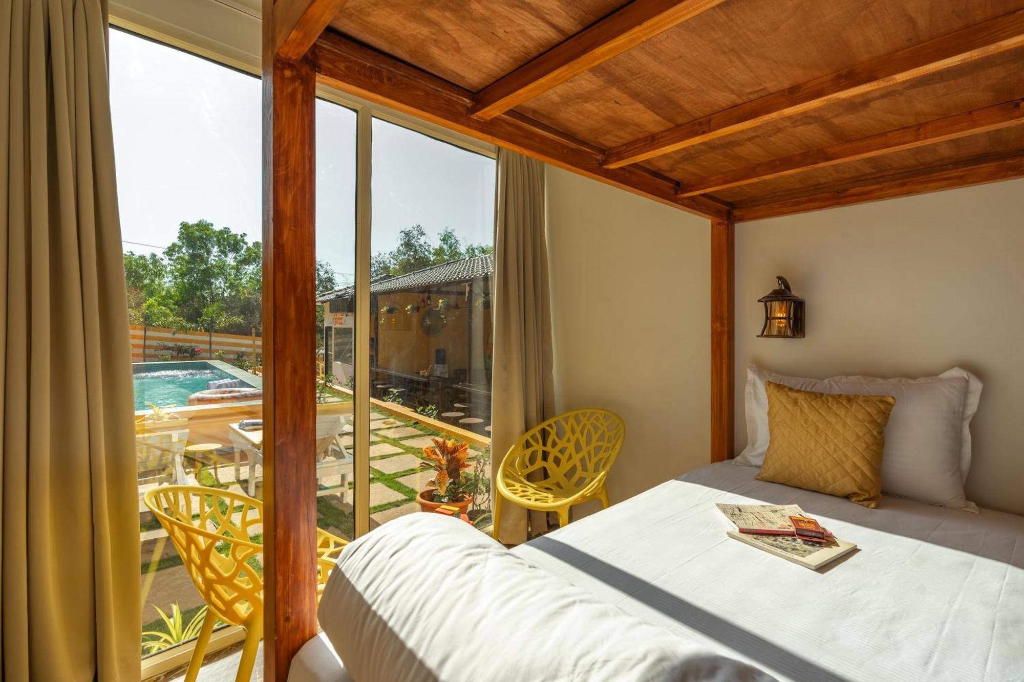The Social Stays Goa, Morjim Formerly Artbuzz Екстериор снимка