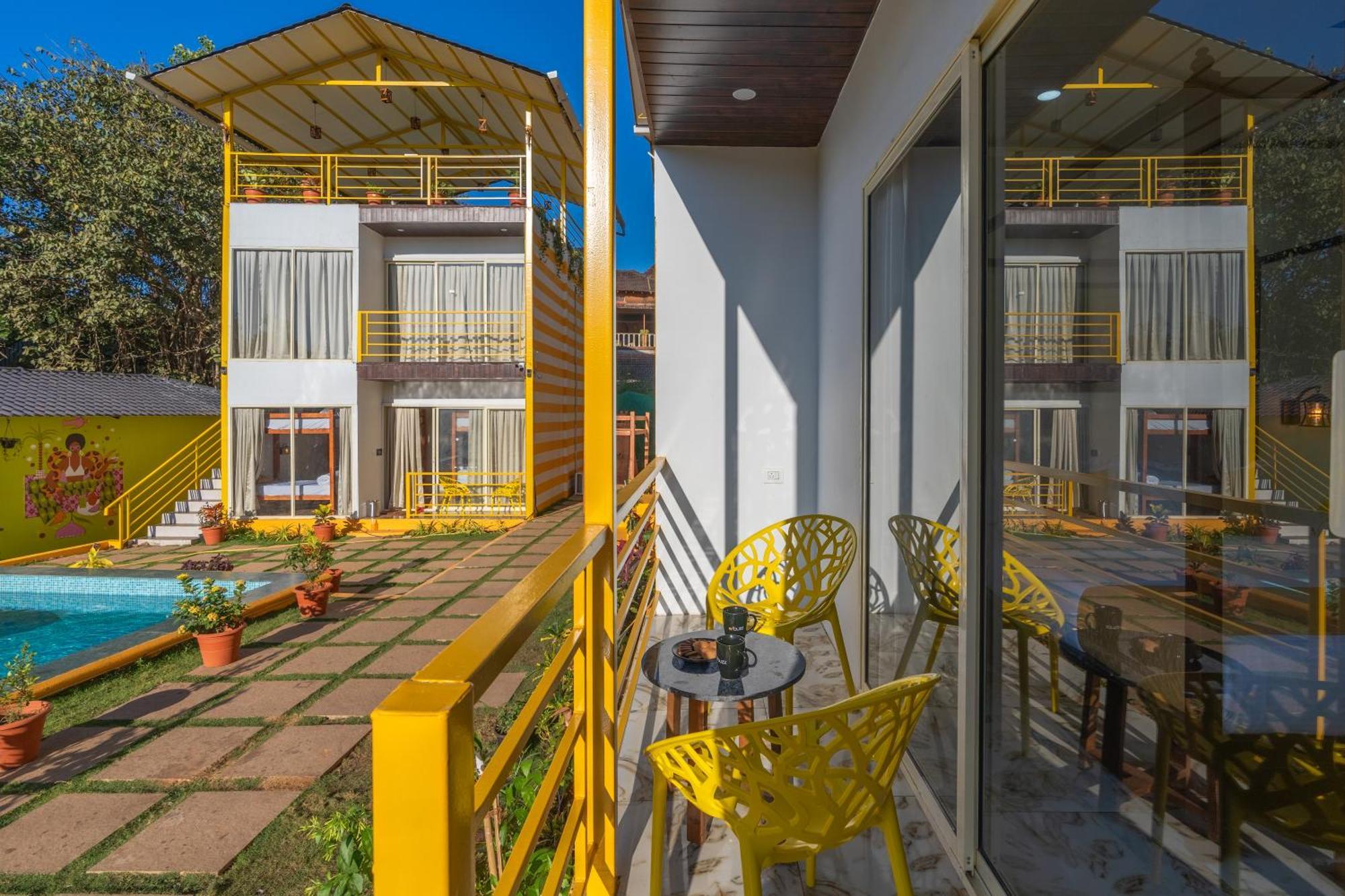 The Social Stays Goa, Morjim Formerly Artbuzz Екстериор снимка