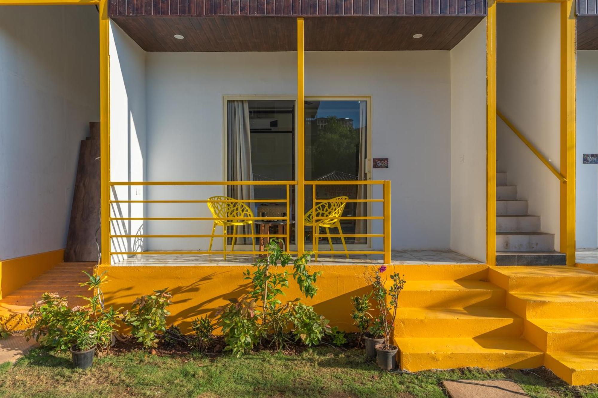 The Social Stays Goa, Morjim Formerly Artbuzz Екстериор снимка