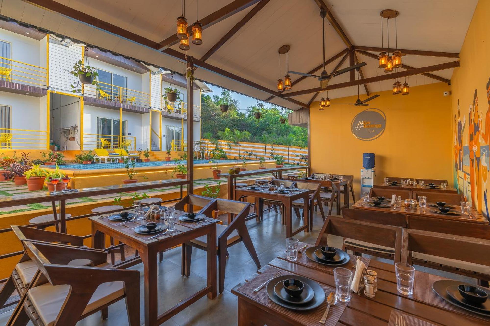 The Social Stays Goa, Morjim Formerly Artbuzz Екстериор снимка